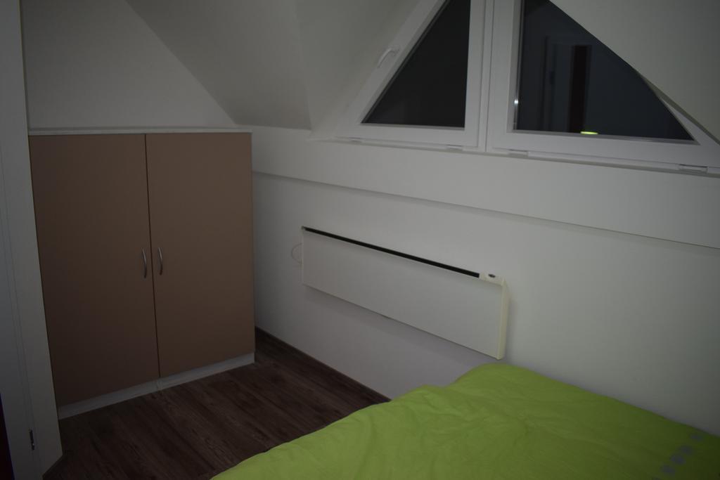Borovnica Catez Apartment Catez ob Savi Exterior photo
